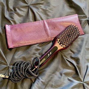 Remington Hair Straightening Brush